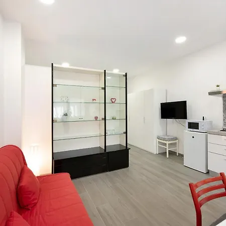 Holiday House - Arenzanohost شقة *